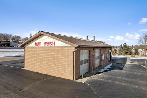 1620 Academy St, ELROY, WI, 53929-1061 | Card Image