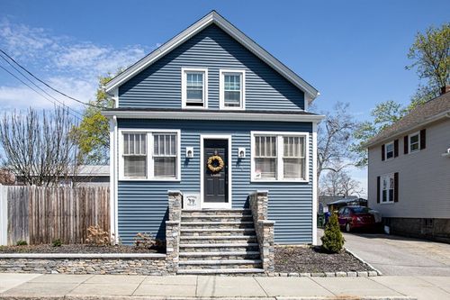318 Cypress St, Fall River, MA, 02720-6908 | Card Image