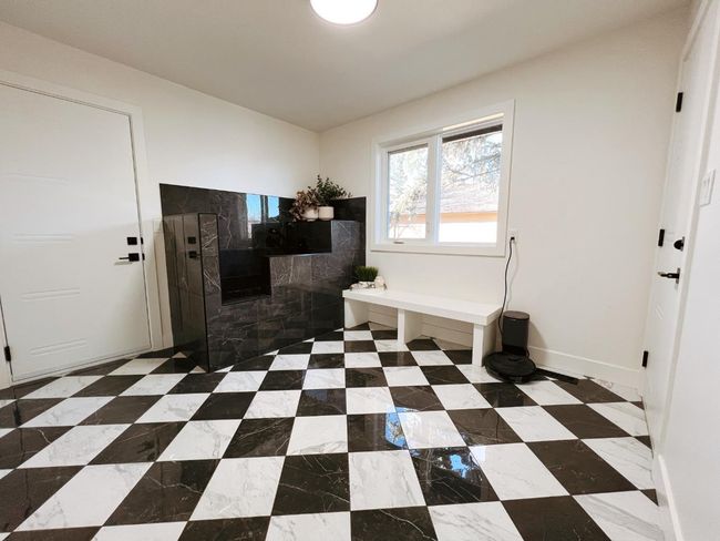 52 Patterson Cres Sw, House other with 5 bedrooms, 4 bathrooms and 4 parking in Calgary AB | Image 16