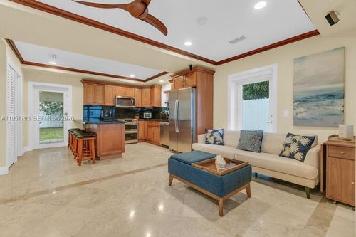 3655 Sw 17th St, Miami, FL, 33145-1722 | Card Image