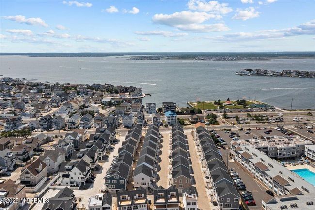 3 Cummings St, Condo with 3 bedrooms, 3 bathrooms and null parking in Mantoloking NJ | Image 29