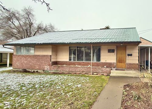 1407 California Ave, Klamath Falls, OR, 97601-2443 | Card Image