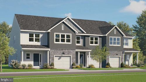 18 Arcadia Dr, ELIZABETHTOWN, PA, 17022-7802 | Card Image