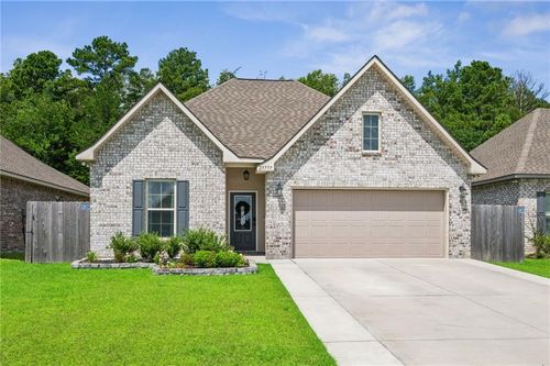25777 Comfort Ln, Denham Springs, LA, 70726-6195 | Card Image