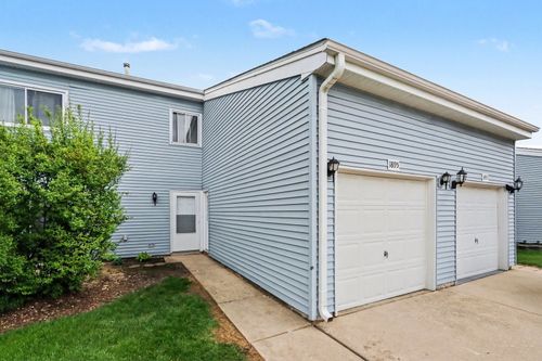 1895 Hickory Ln, Glendale Heights, IL, 60139-2118 | Card Image