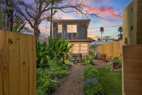 44 77th Ave, TREASURE ISLAND, FL, 33706-3502 | Card Image