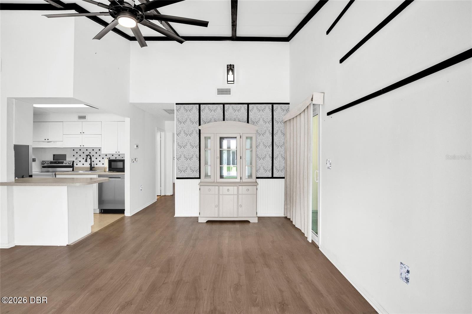 Residential in New Smyrna Beach 5