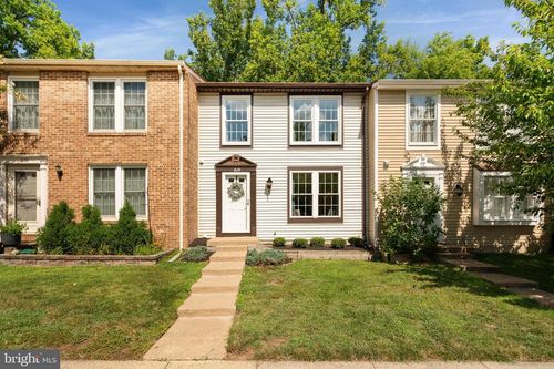 1624 Sierra Woods Dr, RESTON, VA, 20194-5624 | Card Image