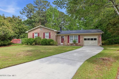 206 Chatham Ct, Jacksonville, NC, 28540-5120 | Card Image