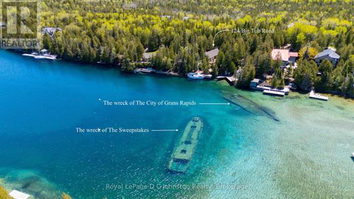 124 Big Tub Road, Northern Bruce Peninsula, ON, N0H2R0 | Card Image
