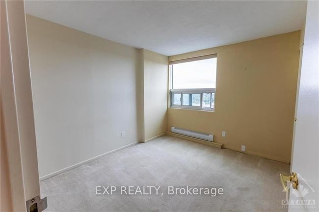 1002 - 1380 Prince Of Wales Dr, Condo with 2 bedrooms, 1 bathrooms and 1 parking in Ottawa ON | Image 12