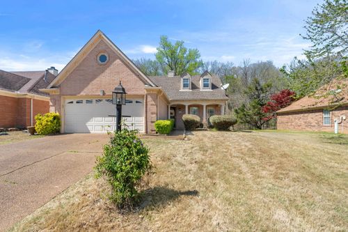 9912 Woodland Bend Dr, Lakeland, TN, 38002-9366 | Card Image