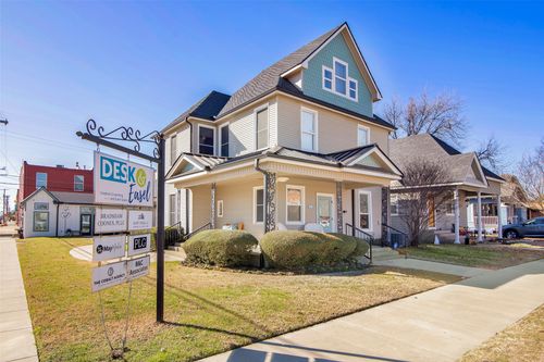 500 W Woodard St, Denison, TX, 75020-3104 | Card Image