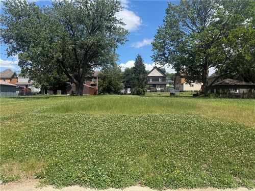 509 New Castle Ave, Sharon, PA, 16146-1940 | Card Image