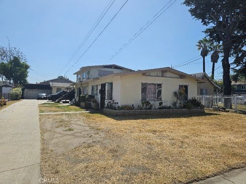 6704 Vinevale Ave, Bell, CA, 90201-2690 | Card Image