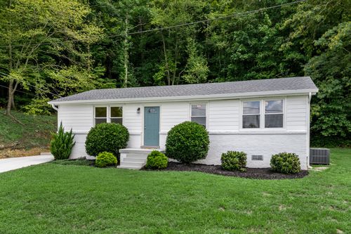 99 Gallaher St, Ashland City, TN, 37015-1501 | Card Image