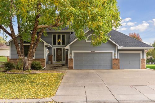 6386 Minnesota Ln N, Maple Grove, MN, 55311-4126 | Card Image