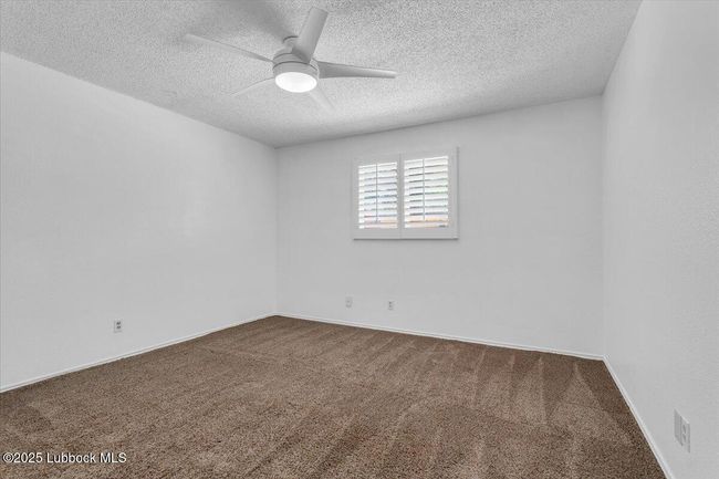 2022 Buffalo Dr, House other with 3 bedrooms, 2 bathrooms and null parking in Levelland TX | Image 25