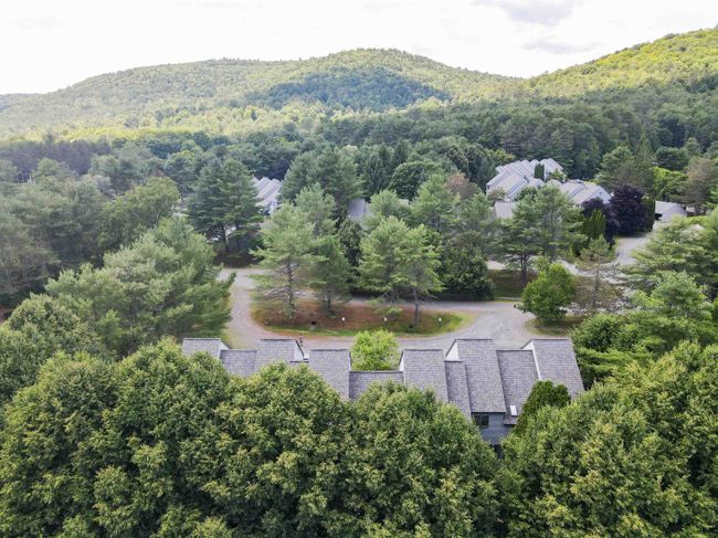 UNIT-1D - 40 Heather Dr, Condo with 3 bedrooms, 3 bathrooms and null parking in White River Junction VT | Image 15