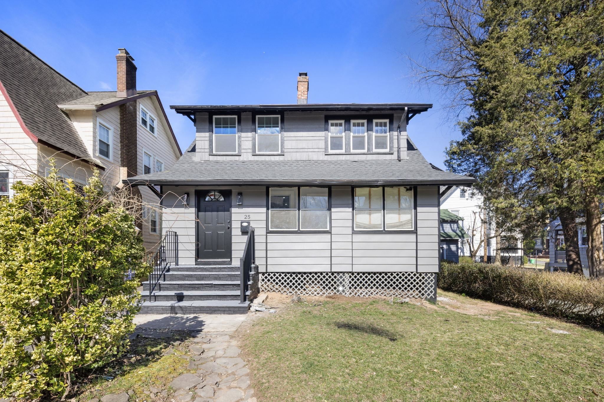 Morse Ave, East Orange, NJ 07017