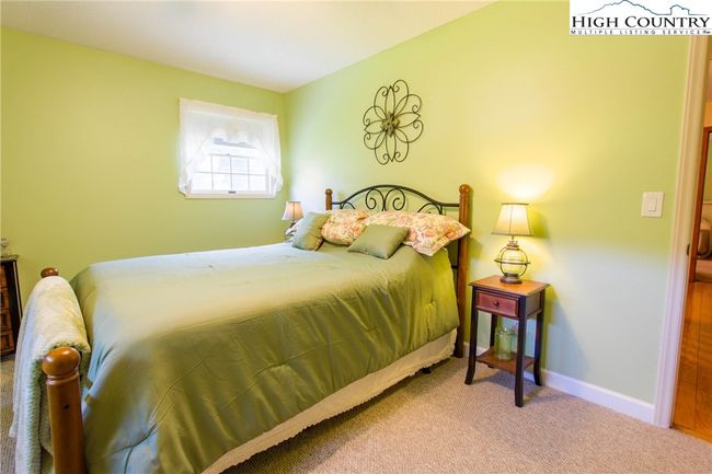 581 N Fork New River Rd, House other with 4 bedrooms, 3 bathrooms and null parking in Lansing NC | Image 34