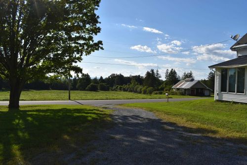 1851 Arnold District Rd, Brandon, VT, 05733-8668 | Card Image