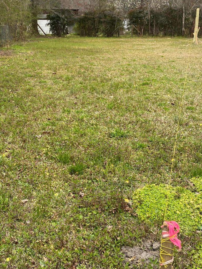 Land in Bonneau 3