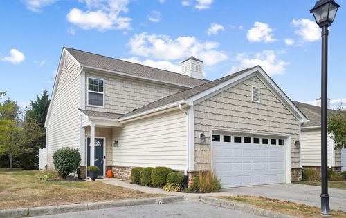 3940 Rennes Dr, Columbus, OH, 43221-5690 | Card Image