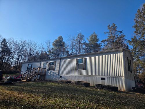 625 Jamestown Rd, Rocky Mount, VA, 24151-3905 | Card Image