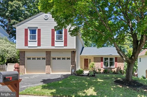 7588 Woodstown Dr, SPRINGFIELD, VA, 22153-3528 | Card Image