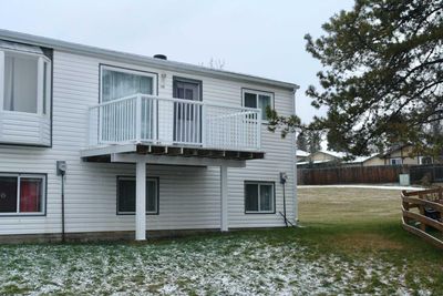 148 Rock Bay, Townhouse with 3 bedrooms, 1 bathrooms and 3 parking in Fort Mcmurray AB | Image 1