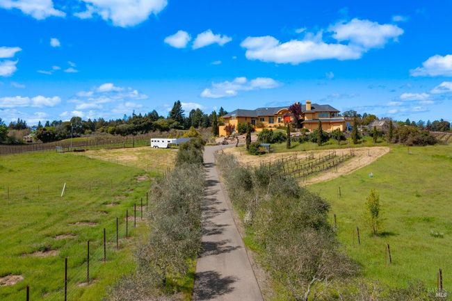 2614 Scotts Right Of Way, House other with 4 bedrooms, 4 bathrooms and 10 parking in Sebastopol CA | Image 64