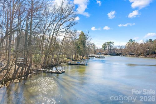 294 Carroll Cv, Lake Wylie, SC, 29710-8033 | Card Image