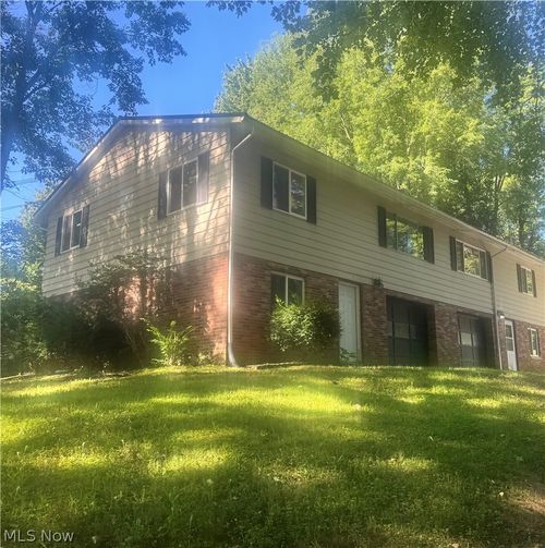 2850 Long Rd, Akron, OH, 44312-5532 | Card Image