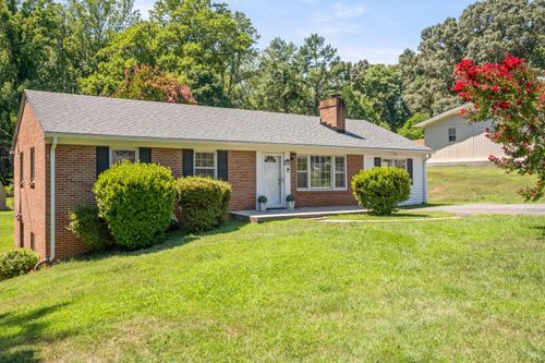 180 Fairfax Cir, Madison Heights, VA, 24572-2805 | Card Image