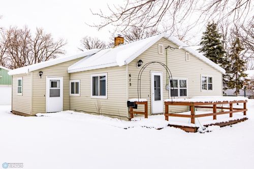 615 E Adams Ave, Mahnomen, MN, 56557-4617 | Card Image