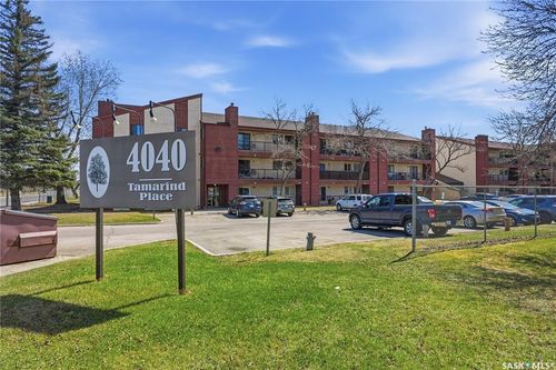 214a-4040 8th Street E, Saskatoon, SK, S7H5L4 | Card Image