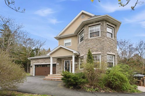 90 Lincolnshire Dr, Fall River, NS, B2T1P7 | Card Image