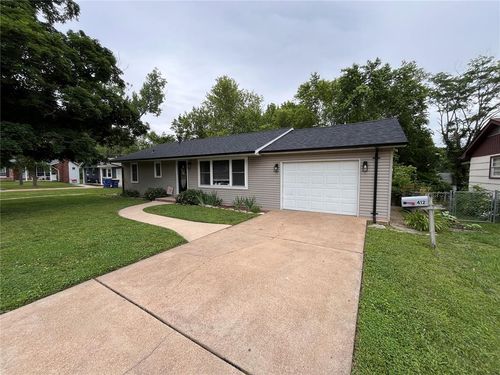 412 Hall Ave, Union, MO, 63084-1902 | Card Image