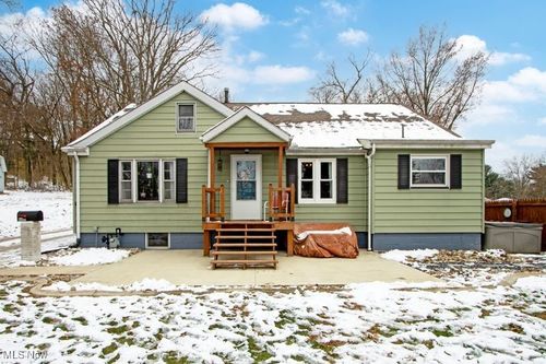 557 Oak Hill Rd, Wooster, OH, 44691-2773 | Card Image