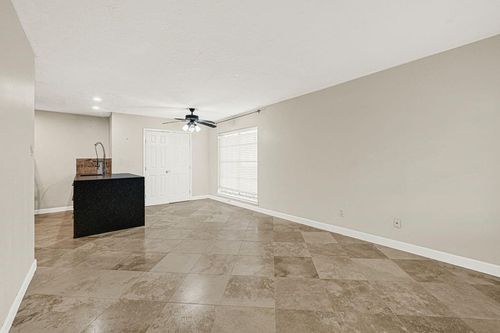 apt-130-3224 Timmons Ln, Houston, TX, 77027-5945 | Card Image