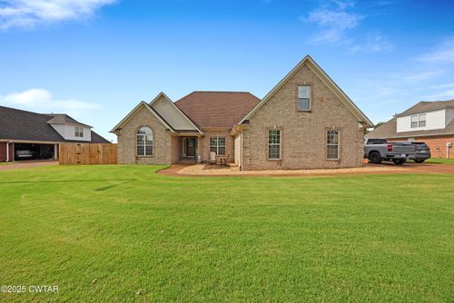 226 Willow Springs Dr, Medina, TN, 38355-6873 | Card Image