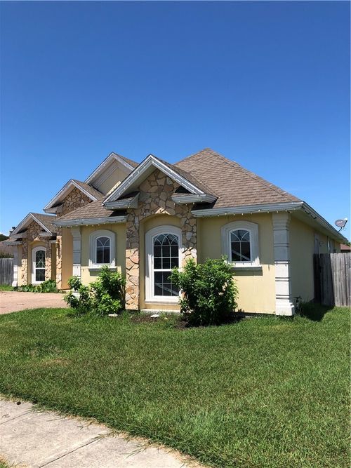 6530 Ample Arbor Ct, Corpus Christi, TX, 78412-4858 | Card Image