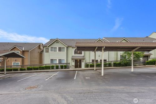h4-3815 131st Ln Se, Bellevue, WA, 98006-1358 | Card Image