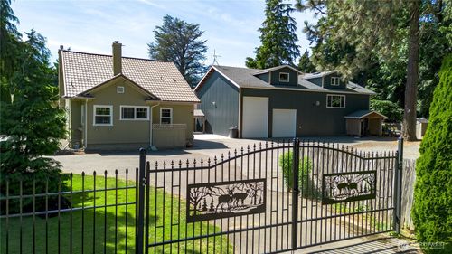 1082 W Smith Rd, Bellingham, WA, 98226-9012 | Card Image