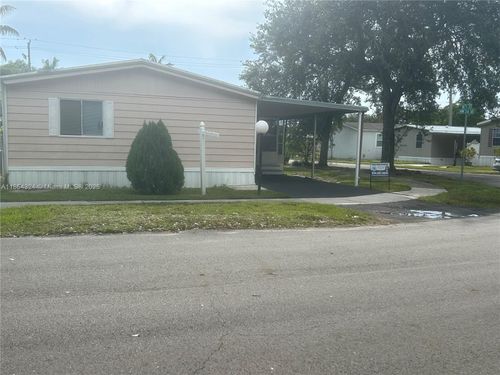 730 Nw 214th Ave, Pembroke Pines, FL, 33029-0902 | Card Image