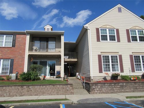 22-102 Cartwheel Ct, Washingtonville, NY, 10992-2212 | Card Image