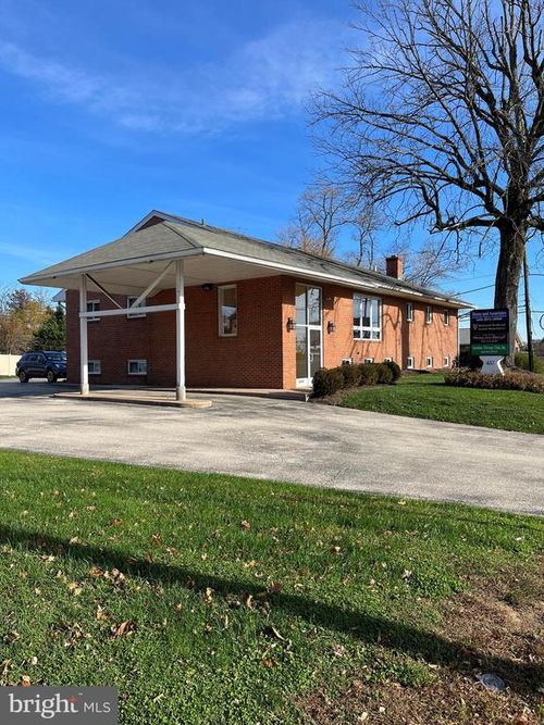 410 W Township Line Rd, HAVERTOWN, PA, 19083-5237 | Card Image