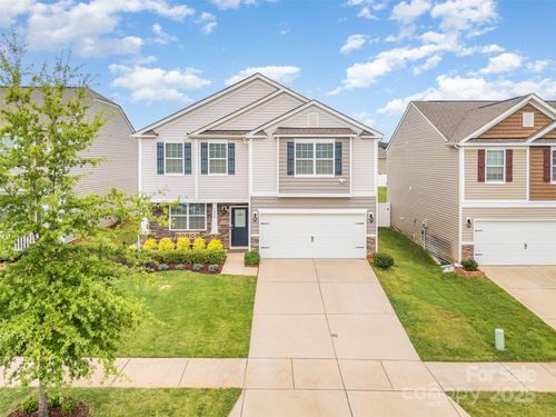 1624 Savory Ln, Charlotte, NC, 28216-1487 | Card Image