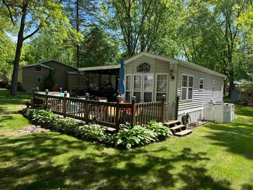 208 Hillside Rd, Edgerton, WI, 53534-9316 | Card Image